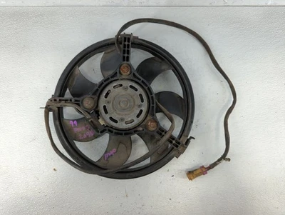 Conjunto de motor ventilador radiador izquierdo Volkswagen Passat 1998-2005 CB9MS Foto 1 de 4