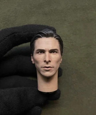 Figura Cabeza Esculpida Hottoys Escala 1/6 Batman HT MMS750 The Dark Knight Collection Foto 1 de 4