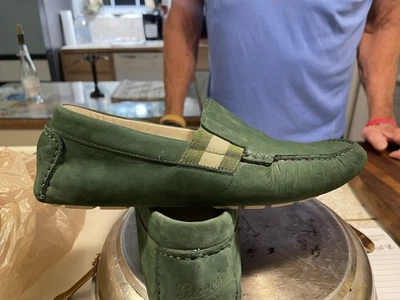 Mocasines Gucci Piel de becerro Web Driver Cuero Verde Hombres 9.5 G EE. UU. 10 Nuevos 363835 $1050 Foto 1 de 4