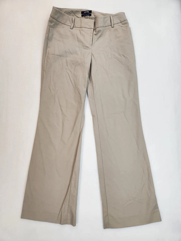 APT 9 Women 6 Khaki Tan Modern Fit Cotton Blend Cropped Capri Pants Beltloops - Image 1 of 4