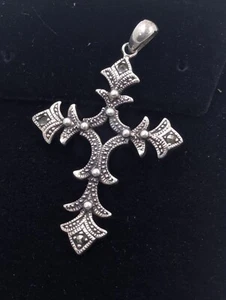 Vintage Cross Marcasite Accents Sterling 925 Silver Pendant U087 - Picture 1 of 4