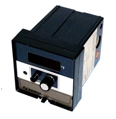 NEW OMEGA SERIES 920 CONTROLLER D921T06G40, 115 / 230VAC, 4-20 MA - Image 1 of 3