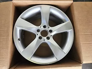Jante En Aluminium Mercedes C-Class W204 18 Pouces A2044018302 8Jx18 ET50 - Foto 1 di 7