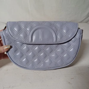 Loulu Lavender Quilted Clutch Handbag 2021 Detachable Chain Strap New Vinyl - Picture 1 of 9