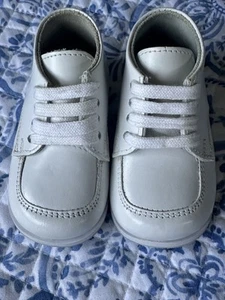 JOSMO Walker White Leather Beginner Baby Shoes Size 2 1/2 Arch Support - Picture 1 of 16
