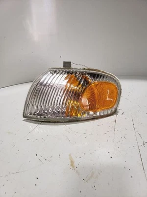 Luz de estacionamiento/esquina del conductor lámpara de giro compatible con 98-02 PRIZM 1014385 Foto 1 de 4