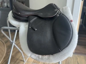 Prestige Meredith X Saddle Size 17” - Picture 1 of 11