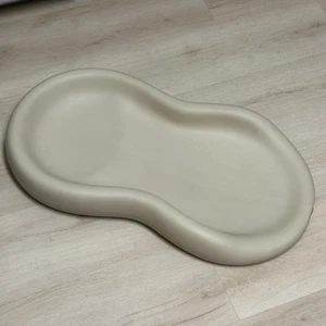 KEEKAROO Peanut Rubber Changer Baby Changing Table Pad Beige Color (No Strap) - Picture 1 of 10