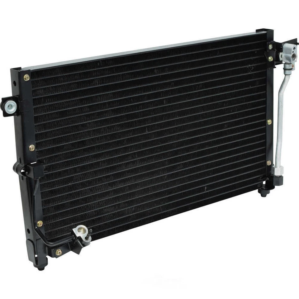 Condensador de aire acondicionado para Mitsubishi Montero 1994-2000 AIRE ACONDICIONADO UNIVERSAL, INC. Foto 1 de 3