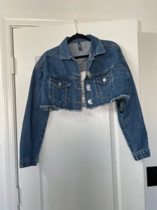 NWT American Bazi cropped Jean jacket SZ L - Picture 1 of 3