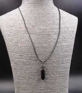 Collier avec pendentif pointe en Onyx naturel. Protège la grossesse. - Foto 1 di 4