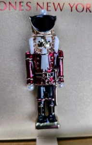 Jones New York Nussknacker Brosche Pin - Bild 1 von 3