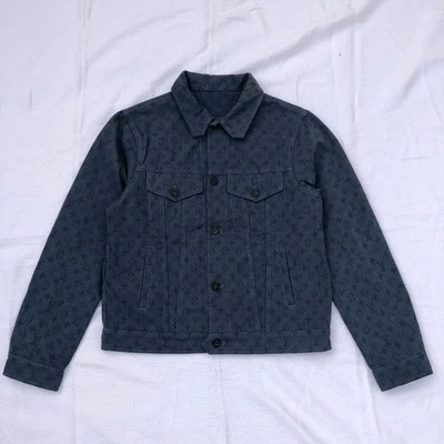 Chaqueta vaquera Louis Vuitton Trucker talla 50 Foto 1 de 4