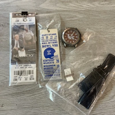 recuerdos de la Universidad de Kentucky Foto 1 de 4