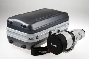 CANON EF 200-400 mm f/4,0 L IS USM - SNr: 3910000100 - Foto 1 di 8