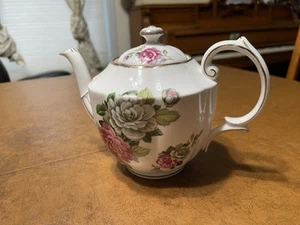 Royal Albert Bone China England Evening Rhapsody Teapot - Picture 1 of 8