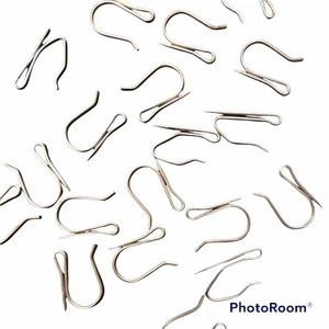 1.5” Single Prong Silver U-Pin Pinch Pleat Drapery Hooks Lot 20 Pcs Vtg - Picture 1 of 2