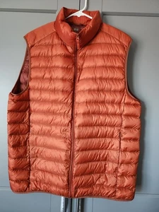 UNIQLO Vest Womens XL Orange ULTRA LIGHT DOWN Packable Puffer Full Zip - Picture 1 of 7