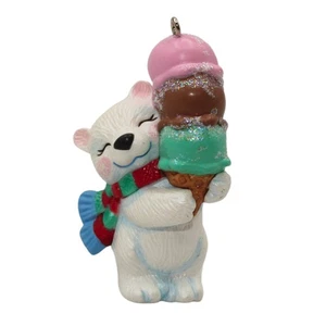 Hallmark Ornament: 2005 Triple Dippin'!, WD3532 - Picture 1 of 2