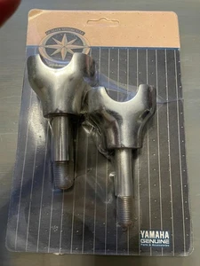 Abrazaderas de manillar inferiores cromadas Yamaha - Imagen 1 de 2