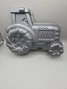 Nordic Ware Antihaft Traktor Kuchenform 9 Tassen 2,1 Liter Made in USA (nie benutzt) - Bild 1 von 4