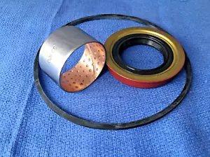 TH350 Rear Housing Tail shaft Seal Kit Extension Bushing O ring Turbo 350 2WD - Foto 1 di 1
