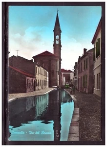 Cartolina Comacchio Via del Rosario Ferrara Animata Campanile HE117 - Picture 1 of 1