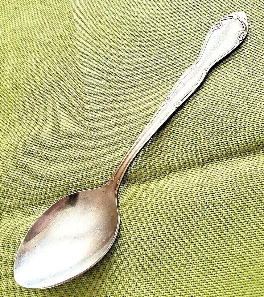Cucharadita de acero inoxidable Regal patrón RLS5 Corea 6,25" borde de desplazamiento floral Foto 1 de 3