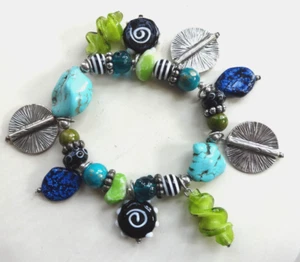 WHIMSICAL GLASS ACRYLIC BEADED CHARM BRACELET STRETCH BLUGR SILVER TURQUOISE FUN - Picture 1 of 7