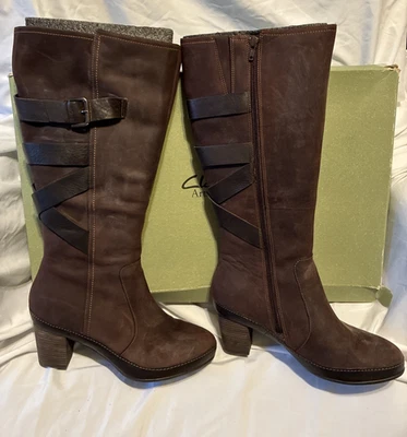 Clarks Artisan Dark Brown Leather High 3" Heel Boots Women 10 M NEW-never worn - Image 1 of 4