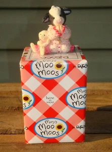 1998 Mary Moo Moos Bless Moo Jesus Loves Moo Girl Figur mit Box - Bild 1 von 4