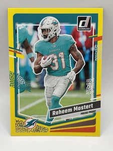 2023 Donruss Raheem Mostert #189 Press Proof Yellow Miami Dolphins NM - Picture 1 of 2