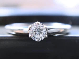 DESIGNER PLATINUM DIAMOND ENGAGEMENT RING - Picture 1 of 10