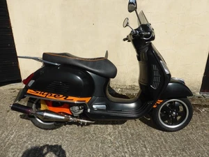 Vespa GTS 300, 2013, dealer serviced x12, PM tuning exhaust, PRO V2 variator kit - Picture 1 of 19