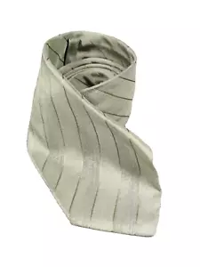 VINTAGE KITON NAPOLI TIE MEN GREEN DIAGONAL STRIPED SILK ITALY 60/4 QUIET LUXURY - Picture 1 of 8