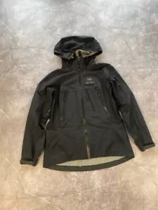 Chaqueta negra vintage para mujer Arcteryx Gore-Tex XCR Paclite Shell talla M - Imagen 1 de 21