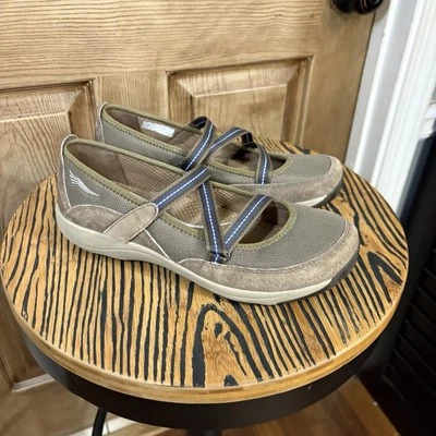 DANSKO HAZEL MARY JANE STYLE SLIP ON SHOES TAN BROWN SUEDE LEATHER 37 EU/7 US - Image 1 of 4