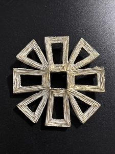 Spilla spilla vintage metà secolo moderna astratta fiore smalto bianco tono oro DR2 - Foto 1 di 6