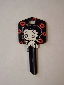 Betty Boop "Kisses" Kwikset House Key Blank / New - Picture 1 of 1