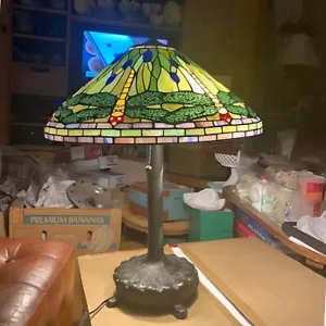 Tiffany Style Green and Yellow Stained Glass Dragonfly Table Accent Reading Lamp - Picture 1 of 5