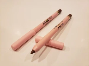 Lote Too Faced de 2 delineadores asesinos control total 36 horas WP delineador de ojos asesino caramelo - Imagen 1 de 1
