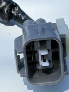 OEM Tail Light Wiring Harness (Right , Rear) FITS SELECT TOYOTA TUNDRA 2007-2013 - Picture 1 of 3