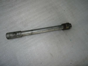B. Honda NTV 650 RC33 Steckachse Vorne Radachse Vorderradachse - Picture 1 of 2