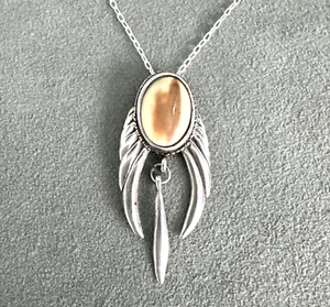 Vintage Orange Spiny Oyster Pendant Sterling Silver 20" Chain Necklace Navajo - Picture 1 of 15