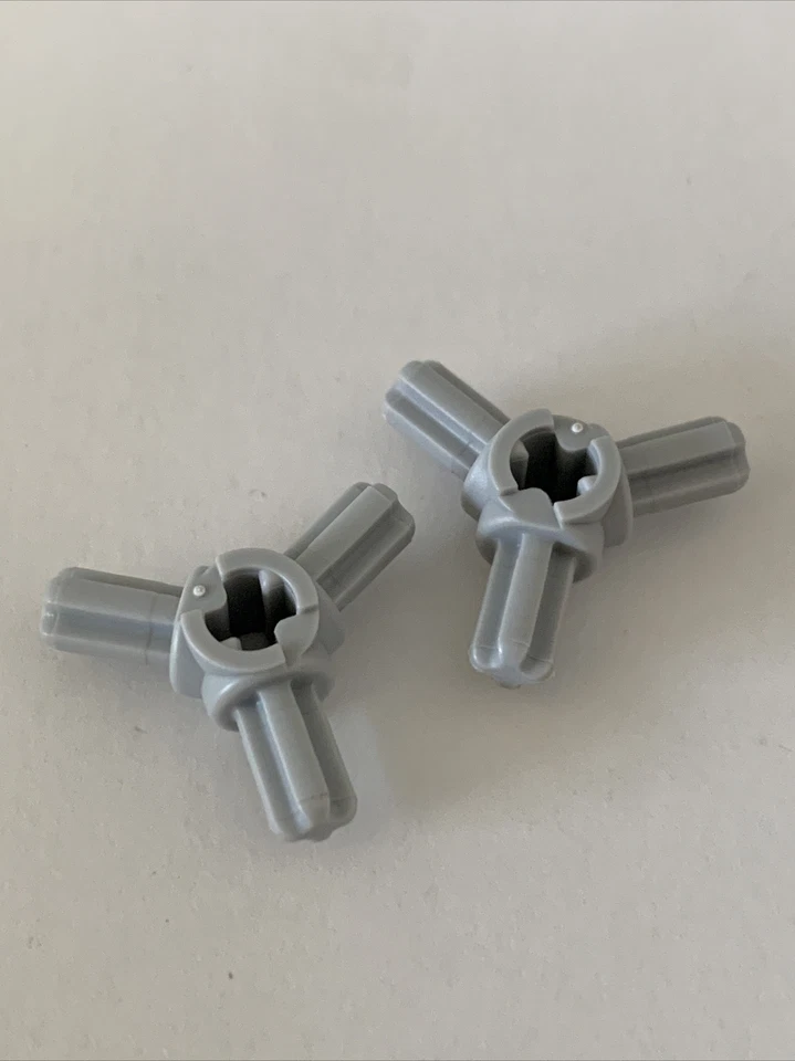 LEGO Parts 57585 (2pcs) Technic Connector Hub w/ 3 Axles Light Bluish Gray - Image 1 of 1