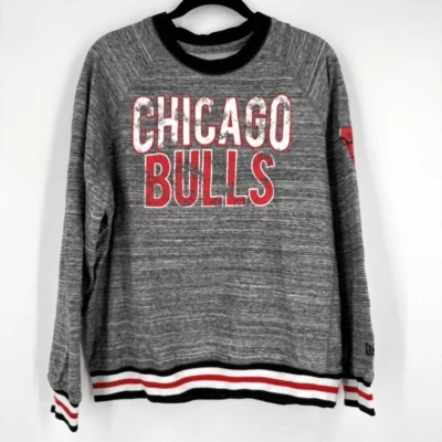 Sudadera Pullover New Era Para Hombres Cuello Redondo Chicago Bulls Gris Jaspeado Talla Grande Foto 1 de 4