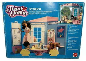 Rare Vintage 80s Mattel The Heart Family School NEW NIB Playset Barbie Classroom - Bild 1 von 19