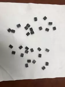 LM393N , ID-D-7-5-2-5-2, Chips , Components - Picture 1 of 7
