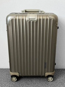 Maleta de transporte Rimowa Topas Titanium 32L dorada 4 ruedas - Imagen 1 de 10