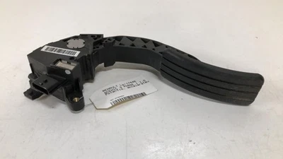 Potentiometre de pedale de gaz d'accelerateur RENAULT SCENIC 3 PHASE 1 - Photo 1/4